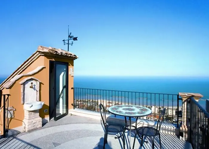 B&B La Torretta sul Borgo Grottammare