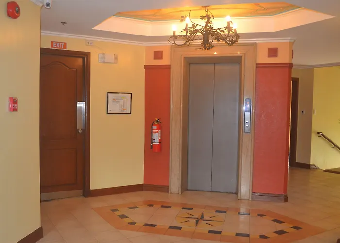 Hotel Elizabeth - Baguio