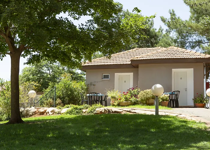 Kibbutz Malkiya Travel Hotel