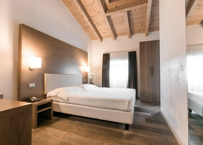 Hotel Operà