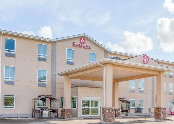 Ramada By Wyndham Carlyle