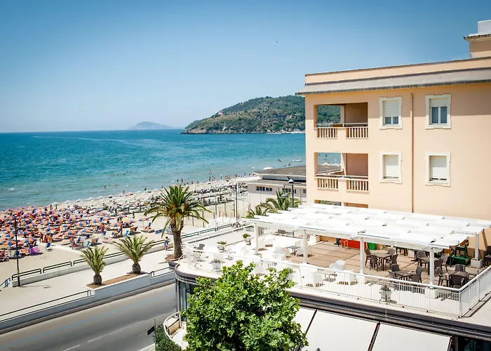 Hotel Villa Eleonora Scauri 