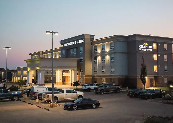 Chateau Inn & Suites