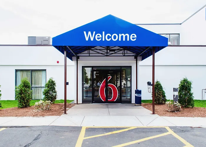 Motel 6-Brockton, Ma