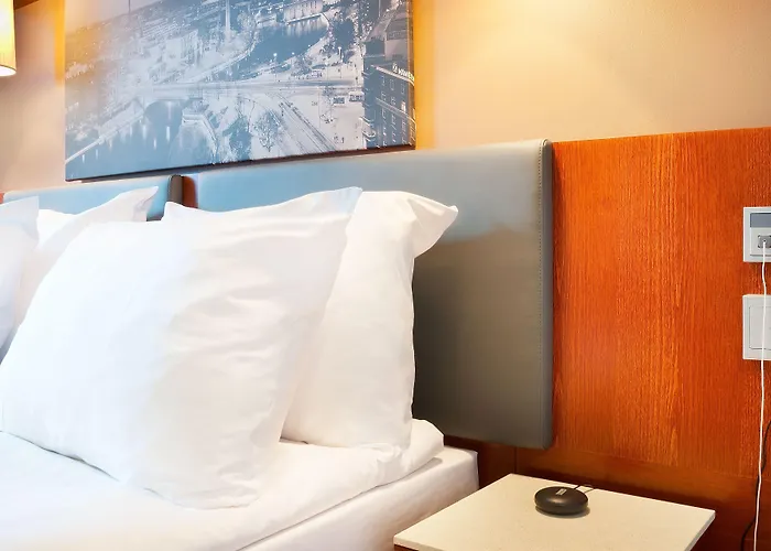 Holiday Inn - Central Station By Ihg