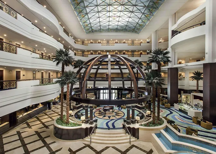 Moevenpick Grand Al Bustan