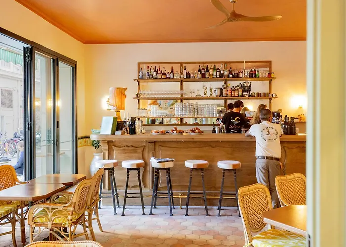 Hotel Amista Marseille - Ancien Hotel Saint Louis - Vieux Port