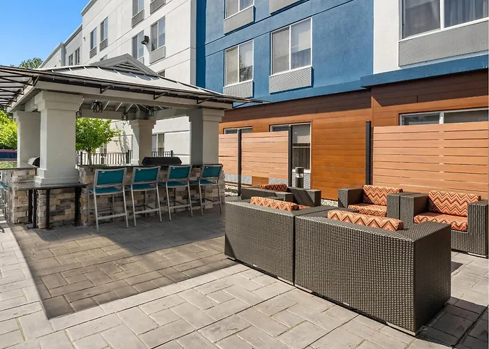 Hampton Inn & Suites Seattle North/