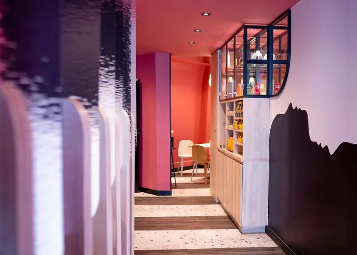 Modern Hôtel Montmartre