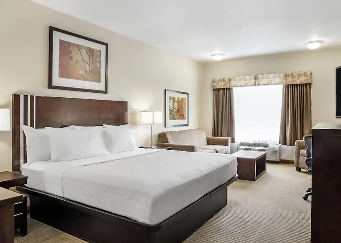 Ramada By Wyndham Lac La Biche