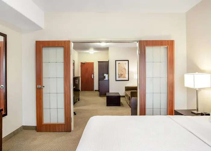 Ramada By Wyndham Lac La Biche