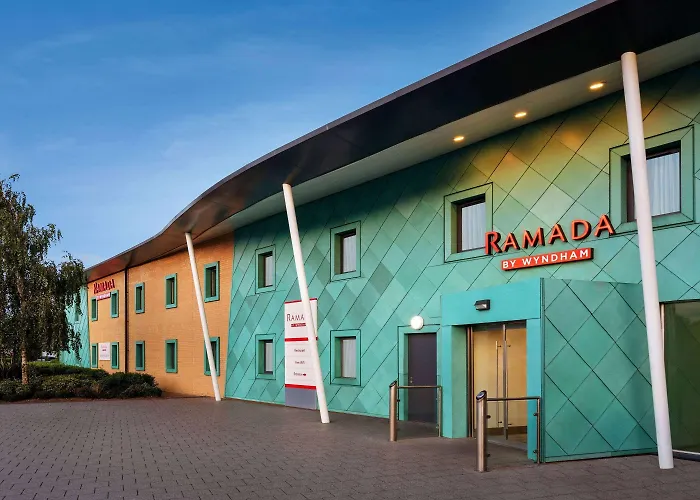 Ramada By Wyndham Cobham
