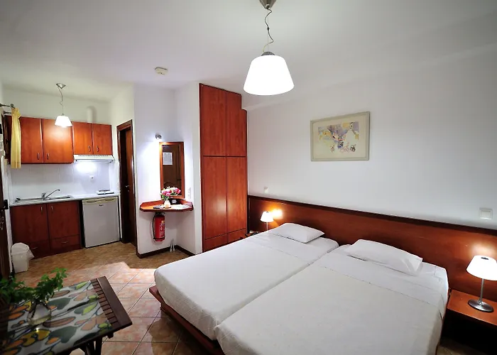 Eye Q Resort Seaview Skiathos Town