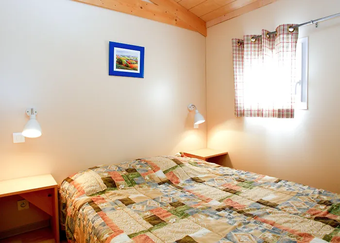Hotel Le Domaine Du Cedre à Rivières