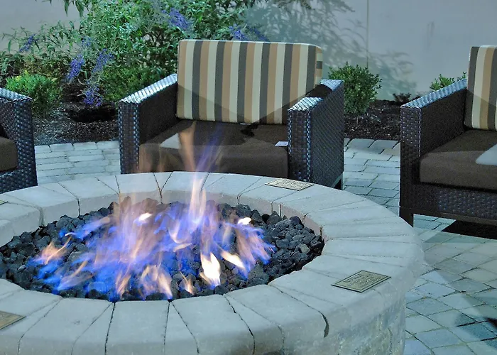 Courtyard By Marriott Columbus New Albany