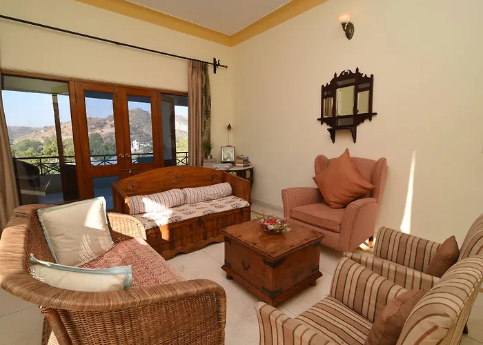 Devra Udaipur Hotel