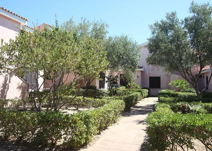 Marina Manna Hotel And Club Village Valledoria 