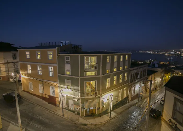 Casa Galos Hotel & Lofts