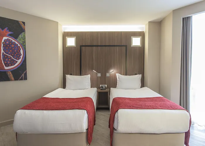 Ramada Encore By Wyndham Izmir