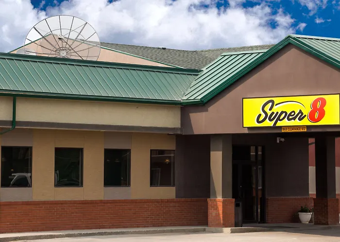 Super 8 By Wyndham Fox Creek