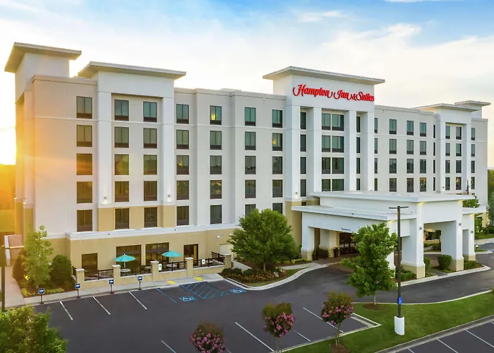 Hampton Inn & Suites /Hamilton Place