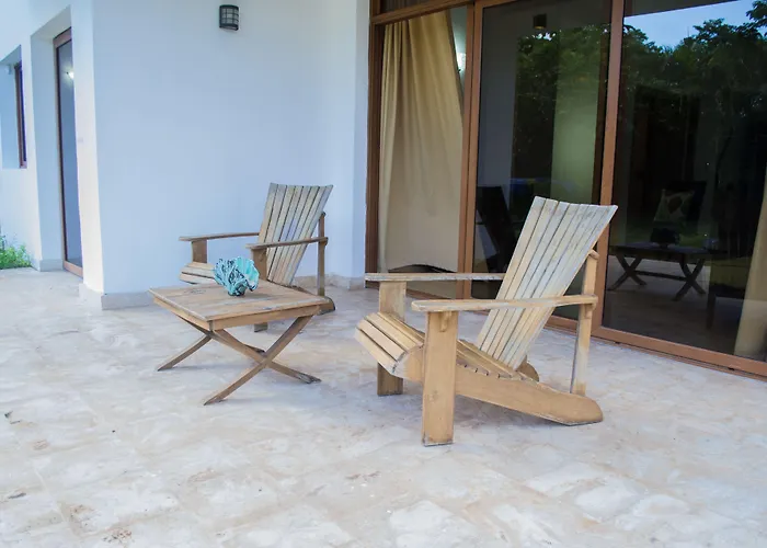 Sybaris Suites & Residences
