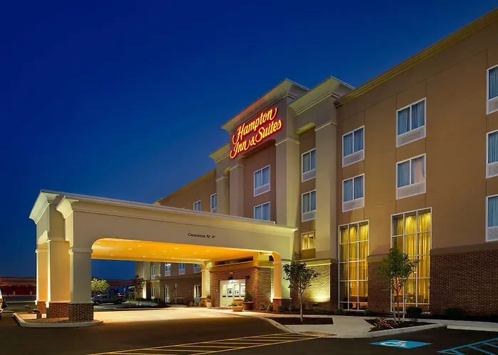 Hampton Inn & Suites - Buffalo Airport