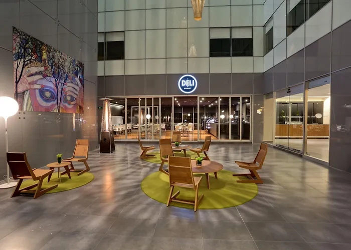 City Express Plus by Marriott Ciudad de México Santa Fe