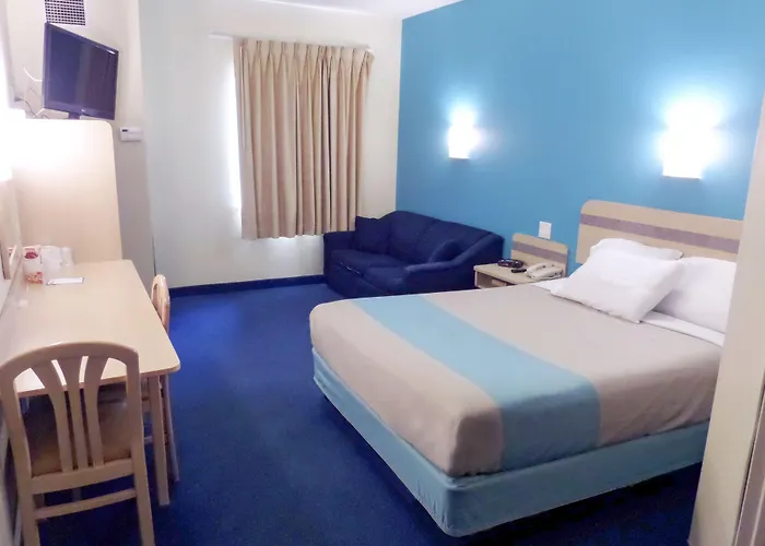Motel 6-London, On - Ontario