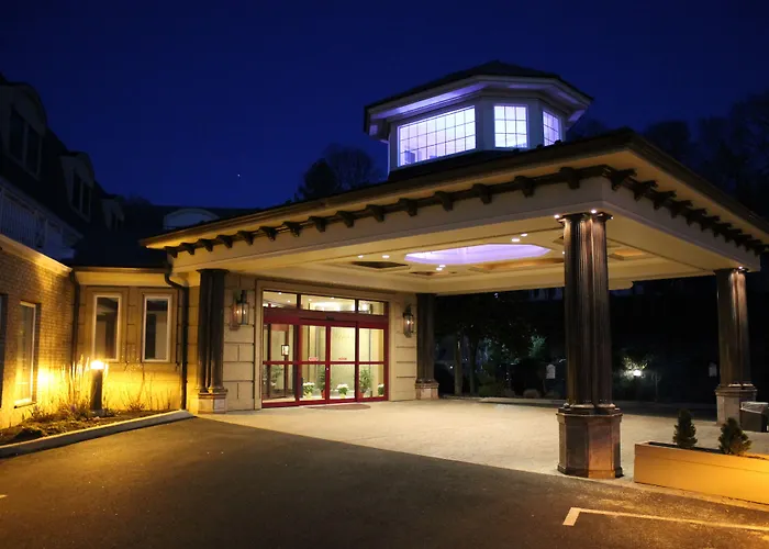 Guest House At Norwalk Inn