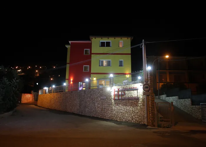 Hotel Paradiso