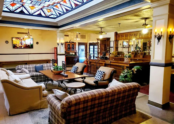 Monte Villa Hotel