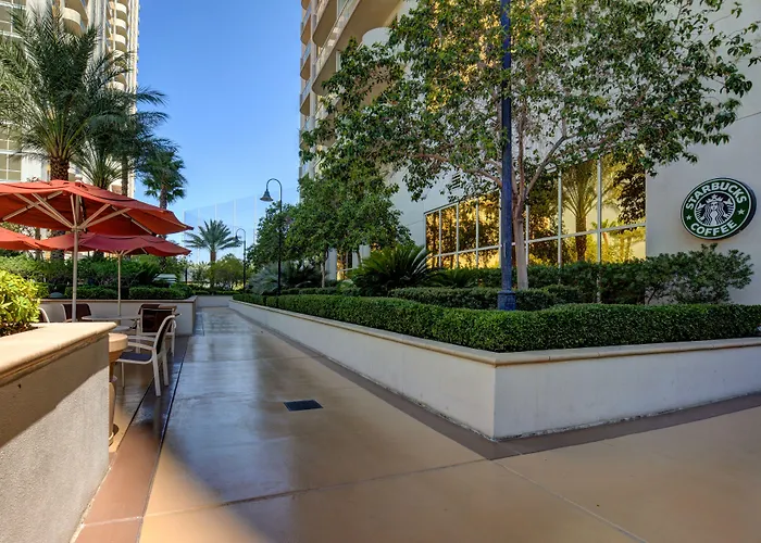 Jet Luxury Elite At The Signature