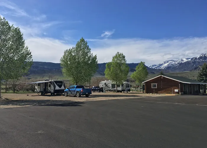 Green Creek Inn And Rv Park