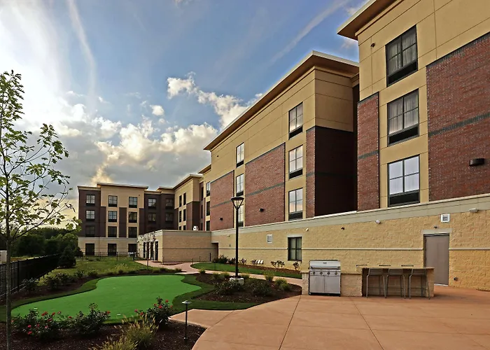 Homewood Suites By Hilton Cincinnati/Mason