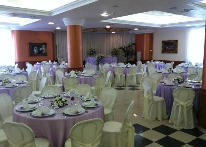 Hotel Castelmonardo