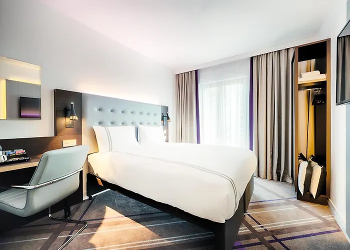Premier Inn Wiesbaden City Centre