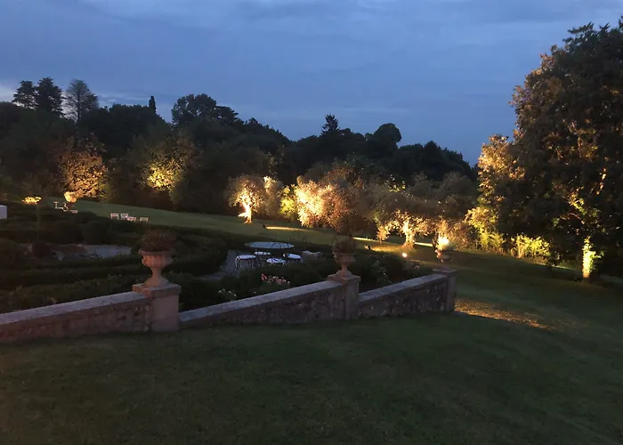 Hotel Villa Policreti Castello dʼAviano
