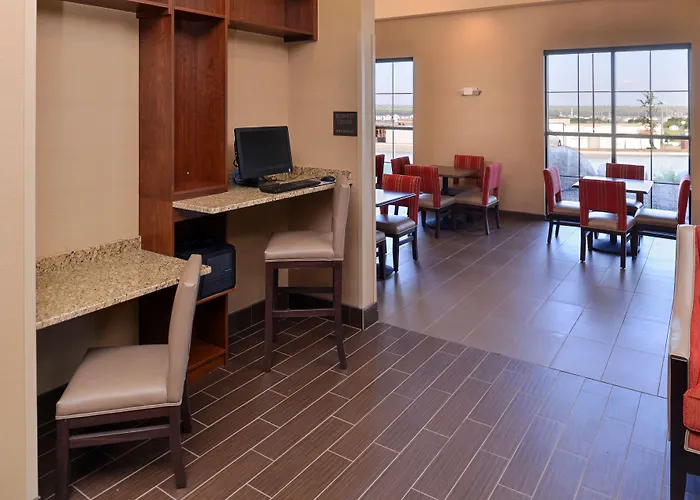 Comfort Inn & Suites Mandan - Bismarck