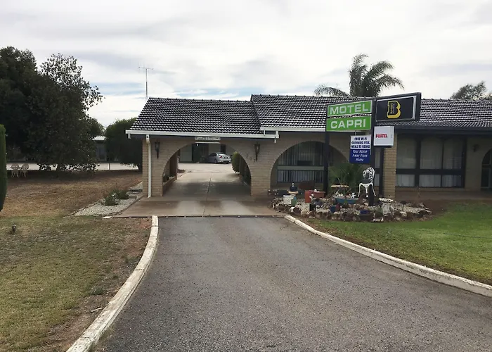 Capri Motel