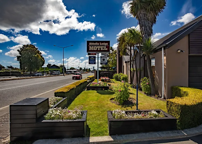 Abbella Lodge Motel