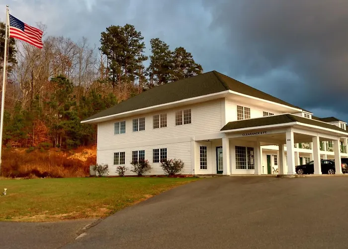 Hurricane Inn