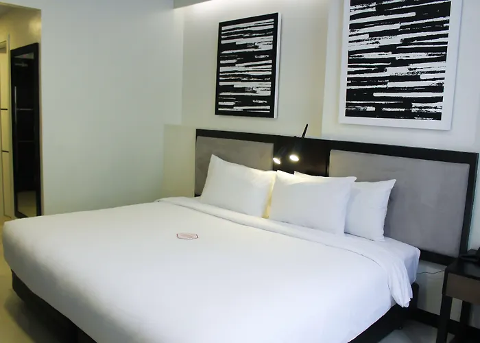 Summit Hotel Magnolia