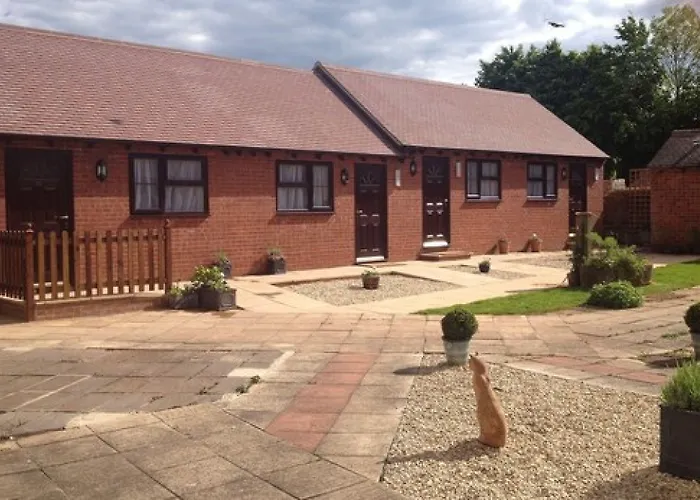 Newent Golf Club And Lodges