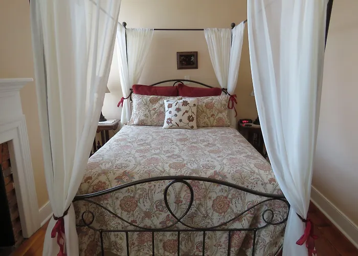 The Swope Manor Bed & Breakfast