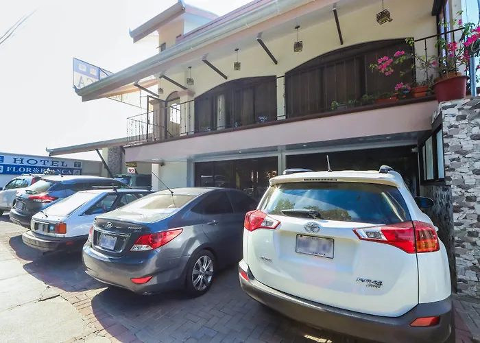 Hotel Flor Blanca