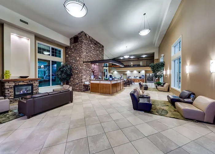 Heritage Inn & Suites - Brooks
