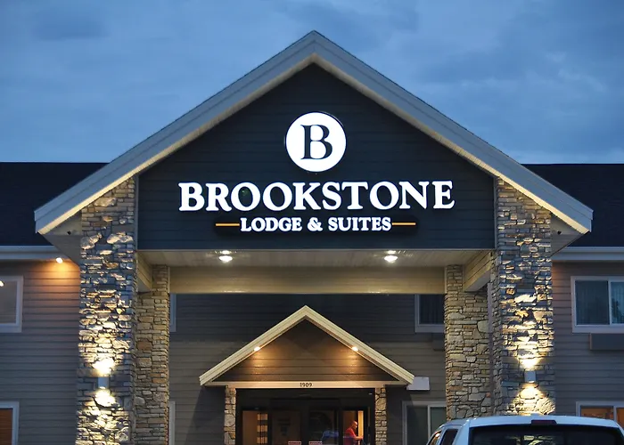Brookstone Lodge & Suites