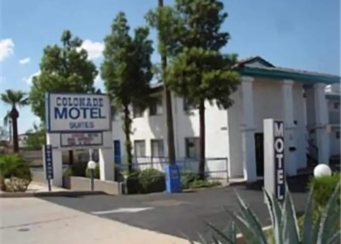 Colonade Motel Suites Mesa