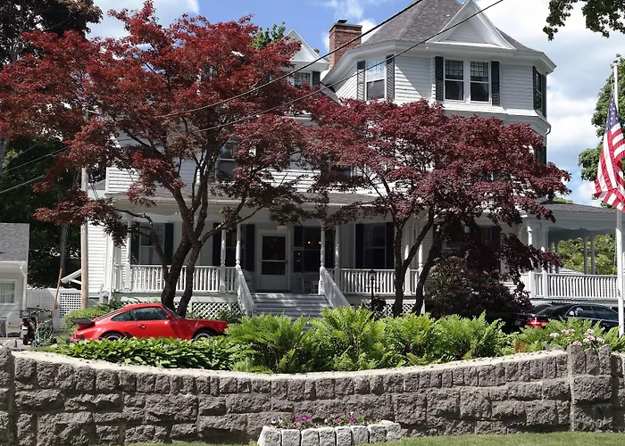 Moseley Cottage Inn And The Town Motel